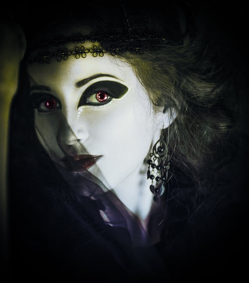 woman-gothic-dark-horror-39628